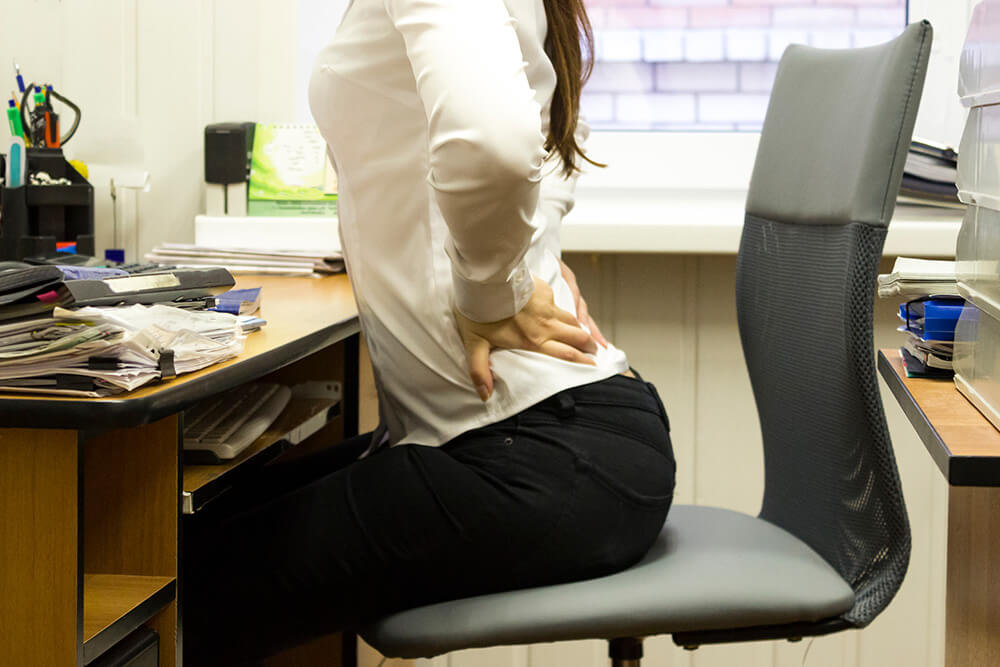 日常で腰部にかかる負担