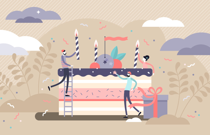 誕生日ケーキに群がる人々