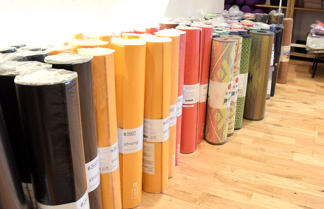 ヨガデバザールのヨガマット