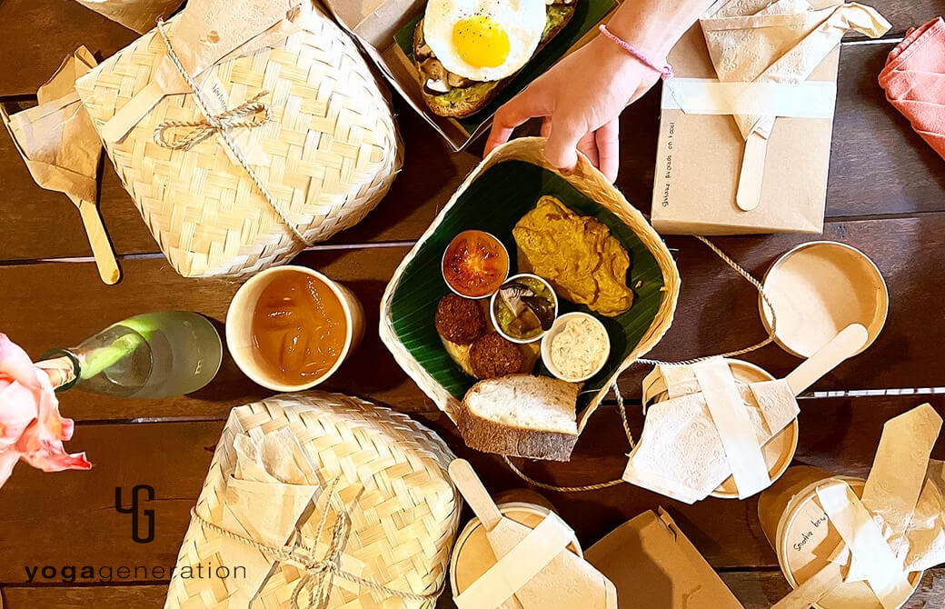 テイクアウトの朝食