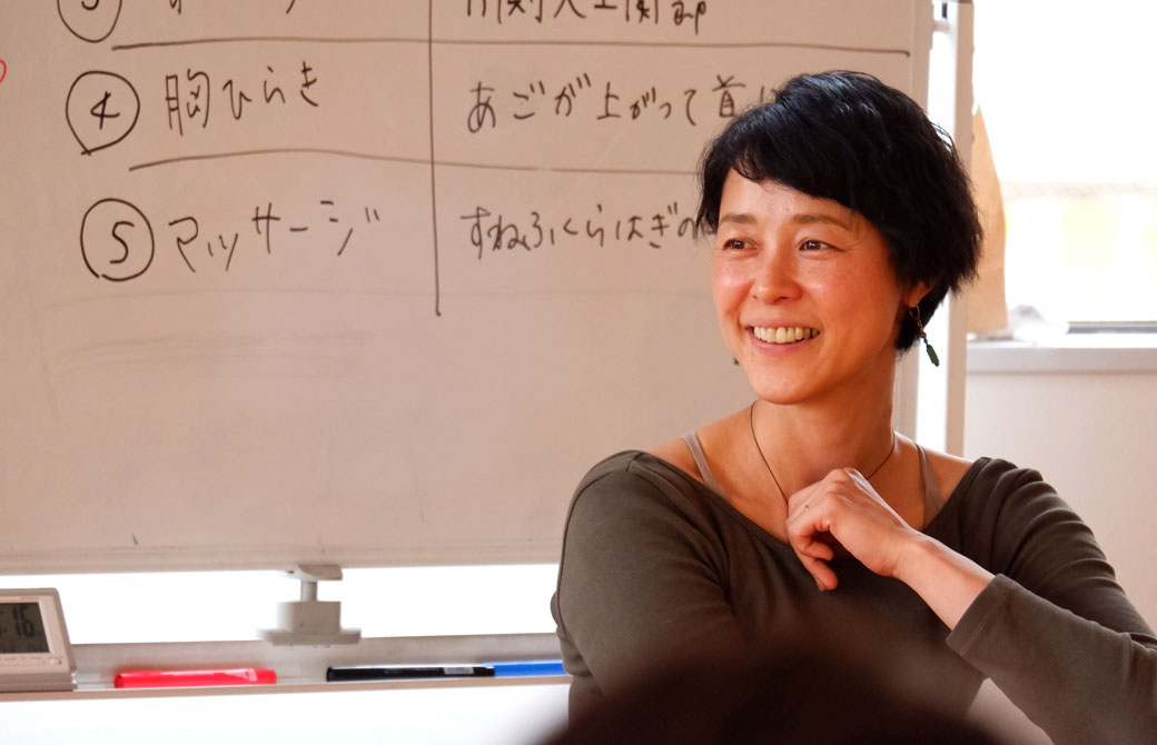 チェアヨガの指導者養成講座にて山田いずみ先生