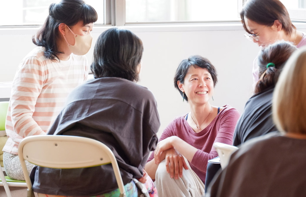 山田いずみ先生と講座受講生