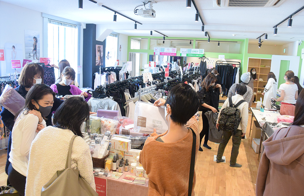 2020年のヨガデバザールの様子