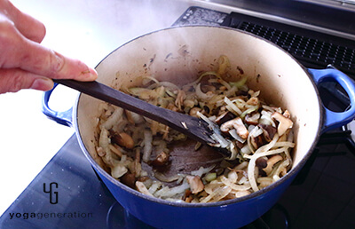 玉ネギ焼き付け