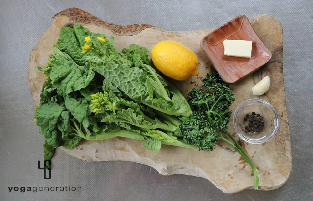 材料の菜の花やレモン、ニンニクなど