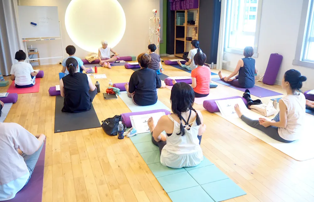 中井まゆみ先生の講座風景